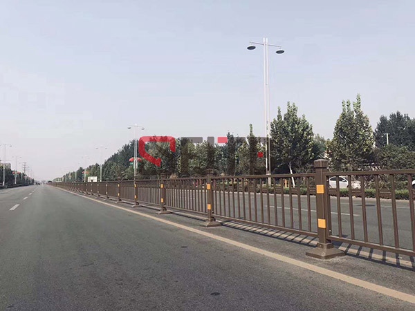 黄金护栏 黄金护栏