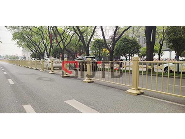 黄金护栏 黄金护栏