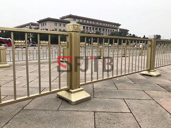 黄金护栏 黄金护栏