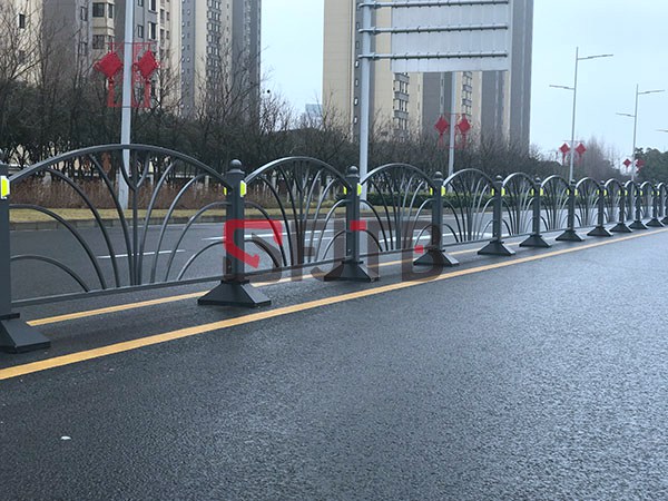 昆山护栏案例 昆山护栏案例